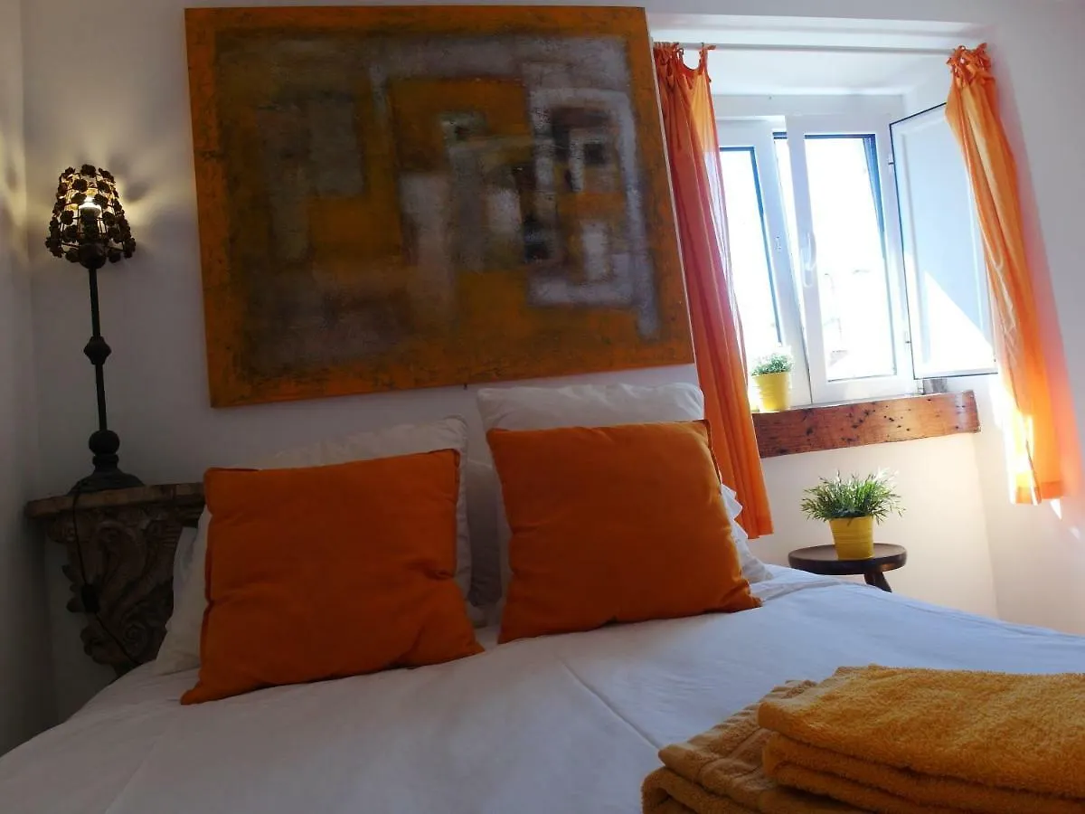 Santosweethome 1 Lisboa 0*,